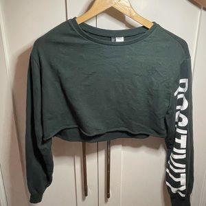 Cropped dark emerald green sweatshirt from H&M